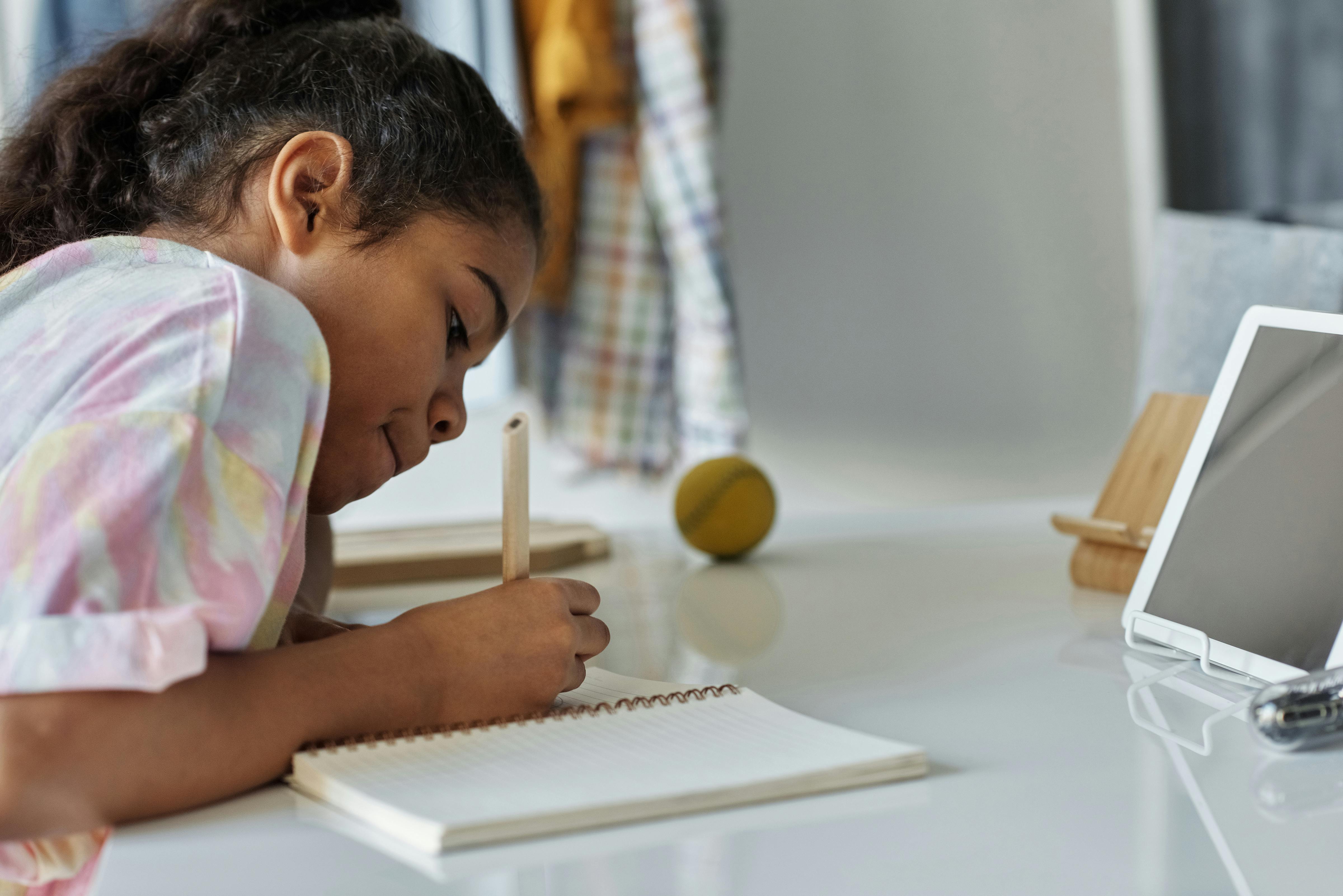 How to Choose the Right Portuguese Classes for Your Child or Teen